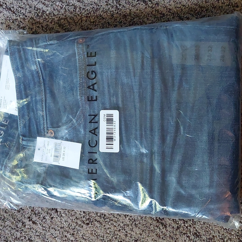 American Eagle Skinny Jeans 28x32
